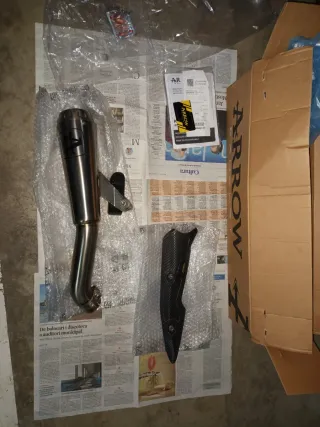 Silenciador ARROW Titanio de Kawasaki Z900 2025-