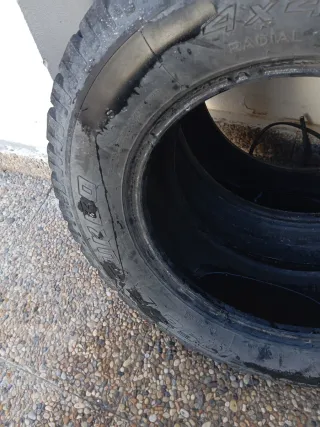 Rueda 4x4 105/80R15 nueva