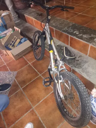 Bicicleta Monty Trial Aluminio (Precio negociable)