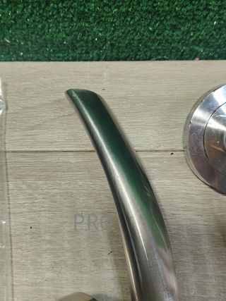 Manetas para puertas de interior Emuca