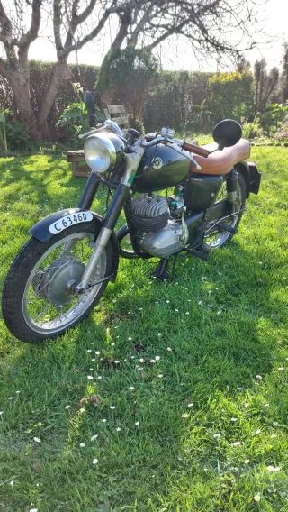 Bultaco Senior 200 Negra/Marrón