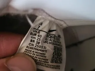 Nike Blazer Botín T40 Blancas