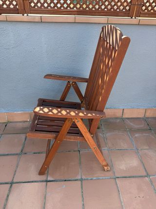 Tumbona de madera plegable