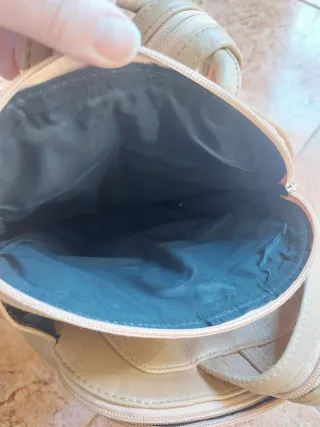 Bolso Mochila Beige con buena capacidad