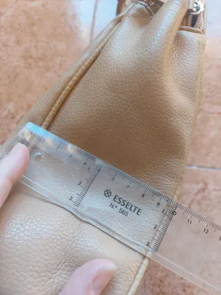 Bolso Mochila Beige con buena capacidad