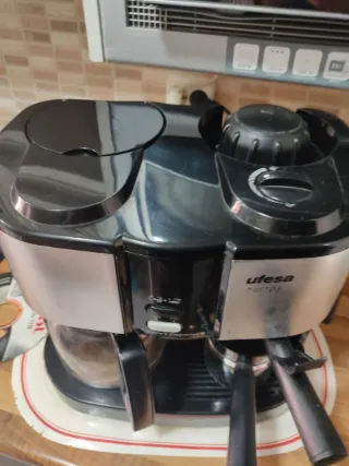Cafetera Ufesa Goteo y Vapor