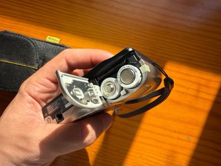 Cámara Digital Nikon COOLPIX Plata