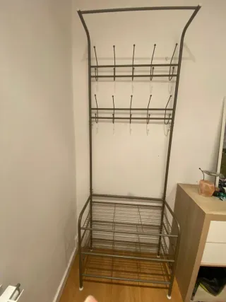 Perchero Metálico con Zapatero