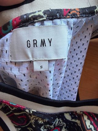 Camiseta sin mangas estampada