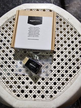 Adaptador Amazon Basics HDMI a VGA