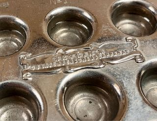 Antiguo molde farmacéutico para pastillas S.XIX