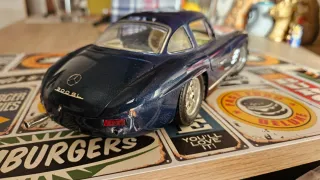 Mercedes 300 SL 1:18