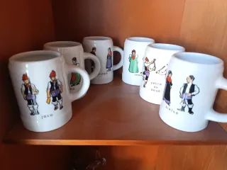 Lote 6 jarras cerámica decoradas