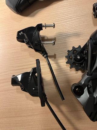 Gruppo SRAM Rival - Eagle eTap AXS 12v Gravel/Road