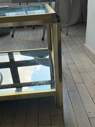 Mesa Centro Cristal y Espejo Dorada