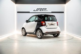 SMART fortwo 60kW81CV EQ coupe