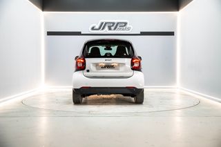 SMART fortwo 60kW81CV EQ coupe