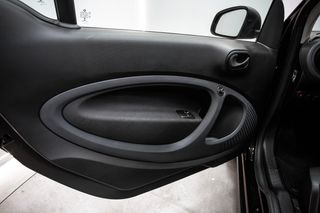 SMART fortwo 60kW81CV EQ coupe