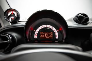 SMART fortwo 60kW81CV EQ coupe