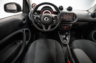 SMART fortwo 60kW81CV EQ coupe