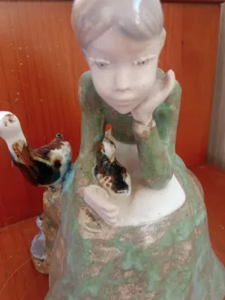 Figura Porcelana Ramon Ingles Niña y Patos