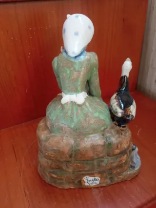 Figura Porcelana Ramon Ingles Niña y Patos