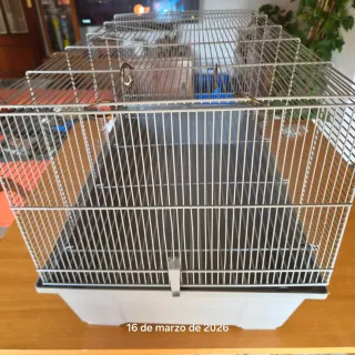 Jaula para mascotas. Doble suelo para hezes