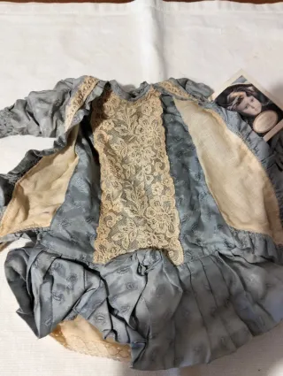 Vestito per bambola vintage