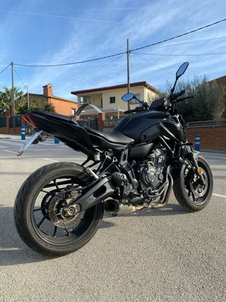 Yamaha MT-07 Negra