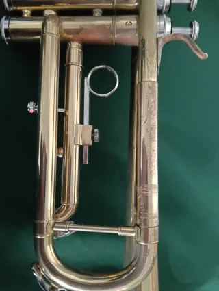 Trompeta Si Bemol + Estuche Rígido