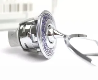 Logo Capó Mercedes W202 W203 W208 W210 W211 W124