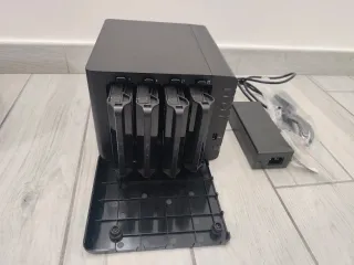 Nas Synology DS415+