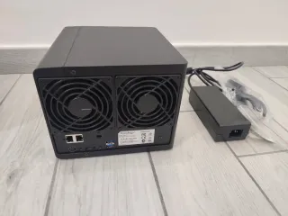 Nas Synology DS415+