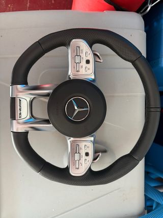 Volante Mercedes AMG