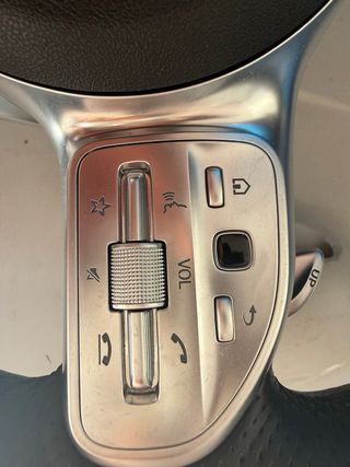 Volante Mercedes AMG