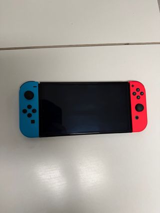 Nintendo Switch OLED + Accesorios