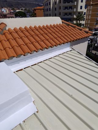 Impermeabilización y pintura de tejados