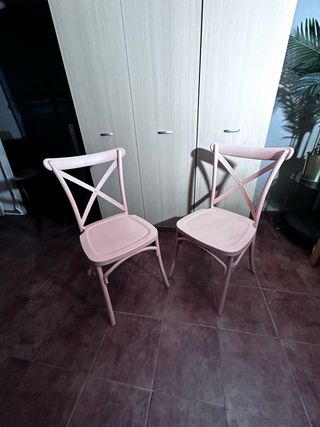 Pareja de sillas diseño bistró rosa empolvado
