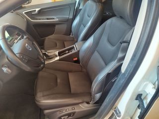 Volvo XC60 2016-LIBRO DE MANTENIMIENTO