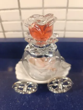 Profumatore per la casa design floreale