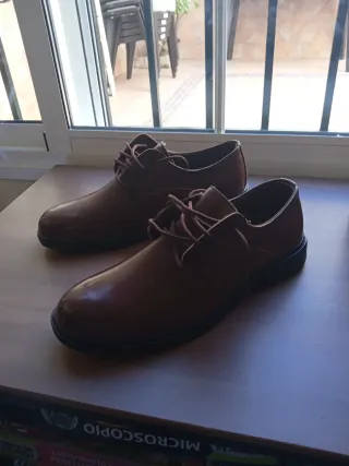 Zapatos de piel hombre n°42 nuevos