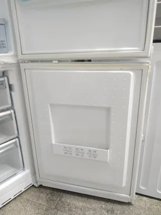 Nevera Combi, Bosch 1.85x60cm no Frost