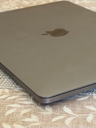 Macbook Pro M1 2020 Plata 256GB