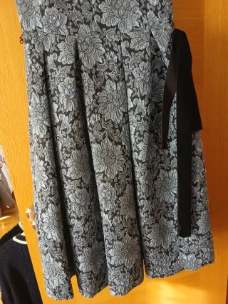 Vestido fiesta El Corte Inglés plateado