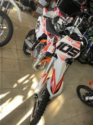 Pit Bike a partir de 699€ de 90cc-190cc...