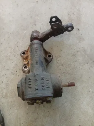 Caja de dirección Suzuki SJ 410