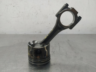 PISTON VOLKSWAGEN JETTA V (1K2) BLS