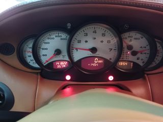 Porsche 996 milenium 911 2002