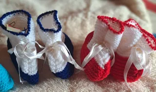 Scarpine neonato in confezione regalo