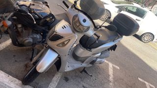 Honda SH150 Scooter Automática